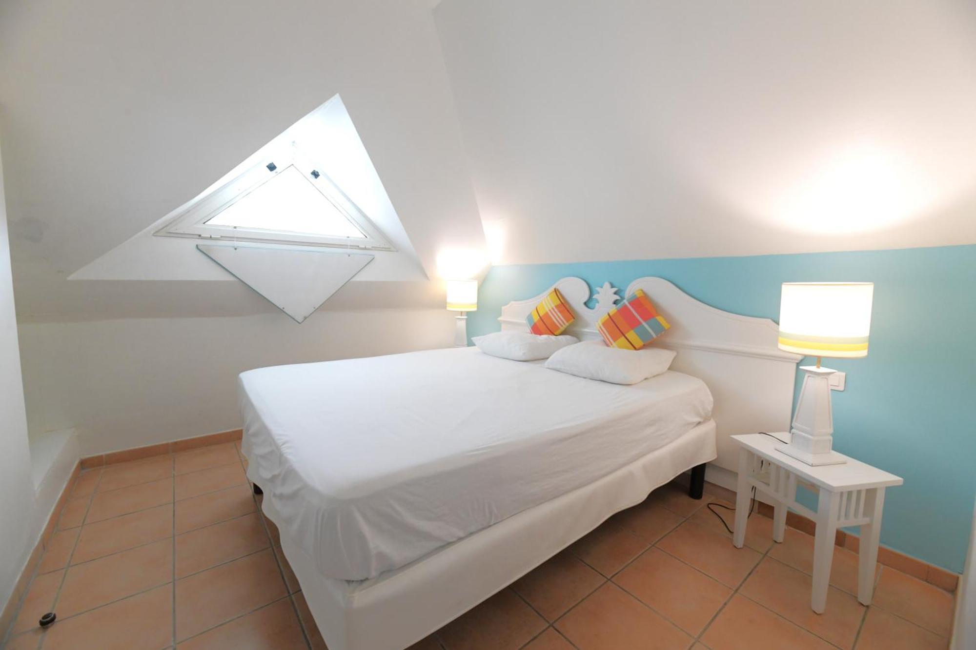 2 Pieces Premium Avec Terrasse Vue Mer Residence Pierre Et Vacances Сент-Люс Экстерьер фото